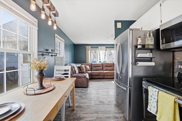 1011 Aurora STREET, Waukesha, WI 53186