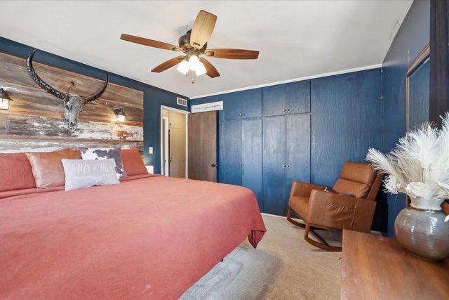 1011 Aurora STREET, Waukesha, WI 53186