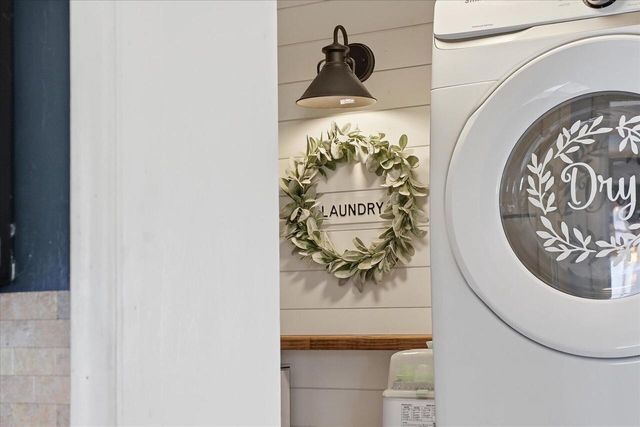 1011 Aurora STREET, Waukesha, WI 53186