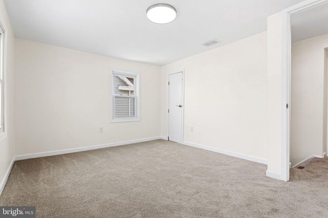 384 JULIUSTOWN RD, Columbus, NJ 08022