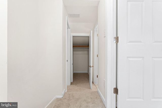 384 JULIUSTOWN RD, Columbus, NJ 08022