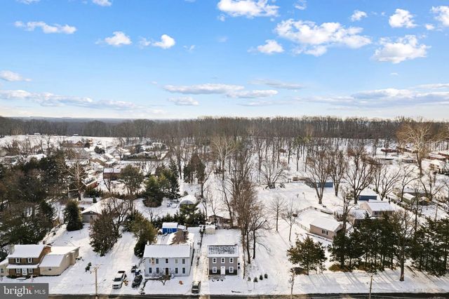 384 JULIUSTOWN RD, Columbus, NJ 08022