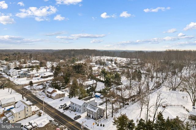 384 JULIUSTOWN RD, Columbus, NJ 08022