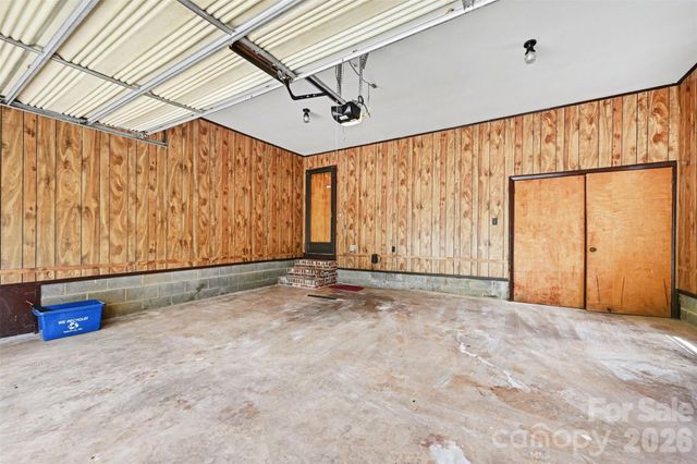 207 Sills Drive, Salisbury, NC 28146