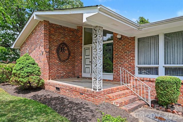 207 Sills Drive, Salisbury, NC 28146