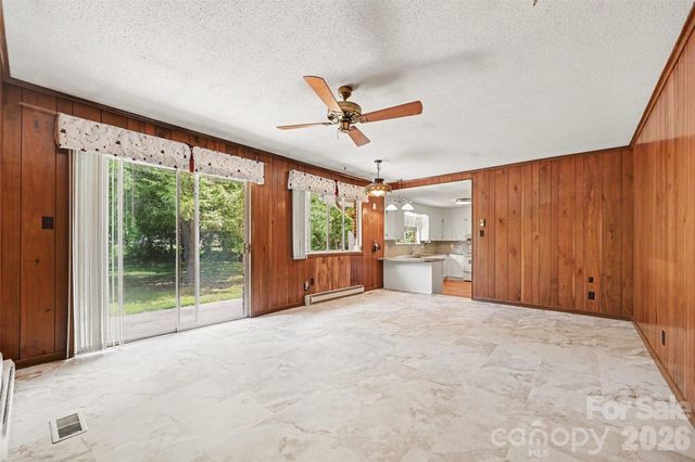 207 Sills Drive, Salisbury, NC 28146