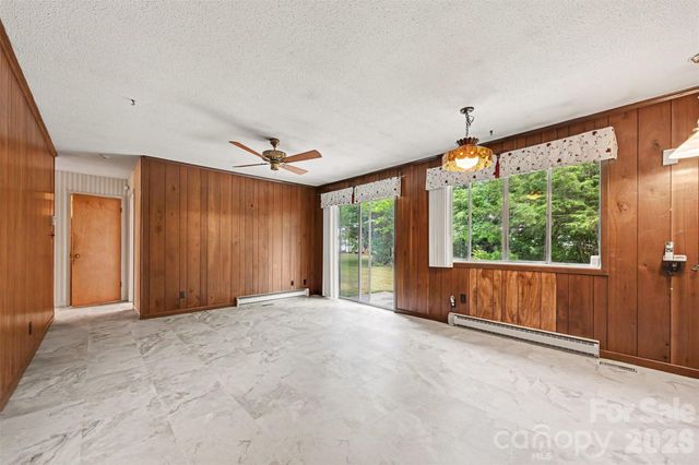 207 Sills Drive, Salisbury, NC 28146
