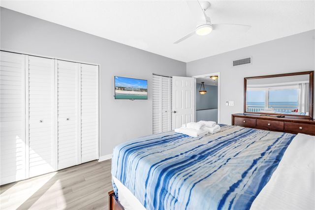 8470 W GULF BOULEVARD 609, Treasure Island, FL 33706