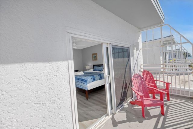 8470 W GULF BOULEVARD 609, Treasure Island, FL 33706