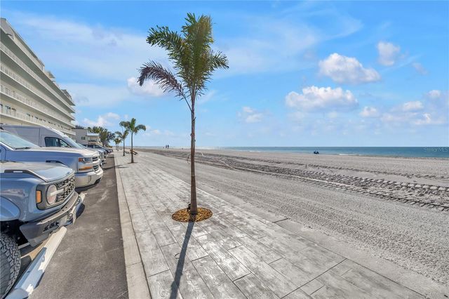 8470 W GULF BOULEVARD 609, Treasure Island, FL 33706