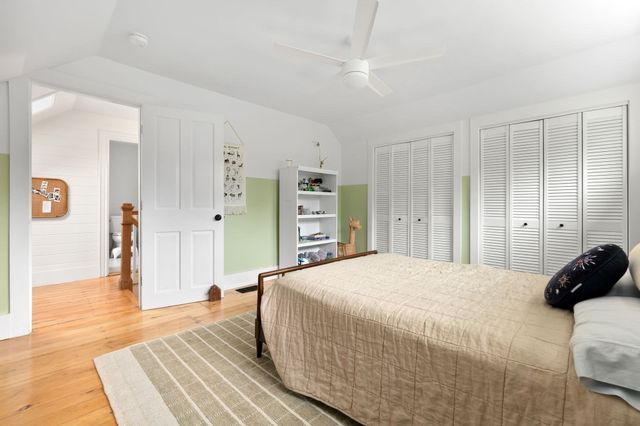 52 Bridge St, Hamilton, MA 01982