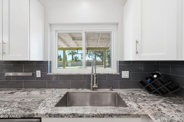 1502 E DIVOT Drive, Tempe, AZ 85283