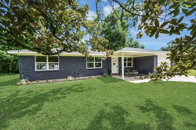 3414 Trelawney Drive, Pearland, TX 77581
