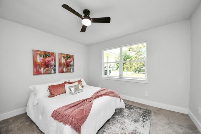 3414 Trelawney Drive, Pearland, TX 77581