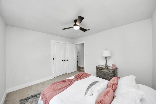 3414 Trelawney Drive, Pearland, TX 77581