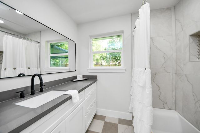 3414 Trelawney Drive, Pearland, TX 77581