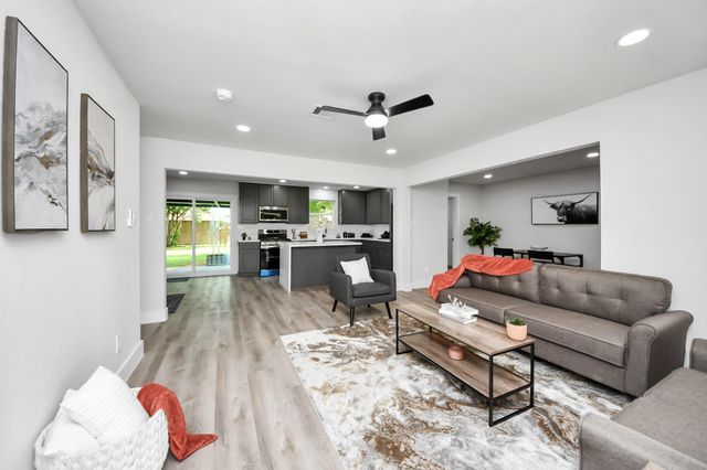 3414 Trelawney Drive, Pearland, TX 77581