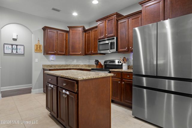 15846 Walker Farm Lane, Gulfport, MS 39503