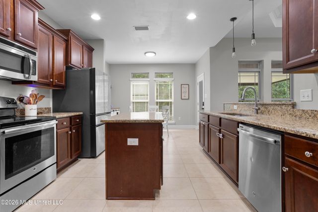 15846 Walker Farm Lane, Gulfport, MS 39503