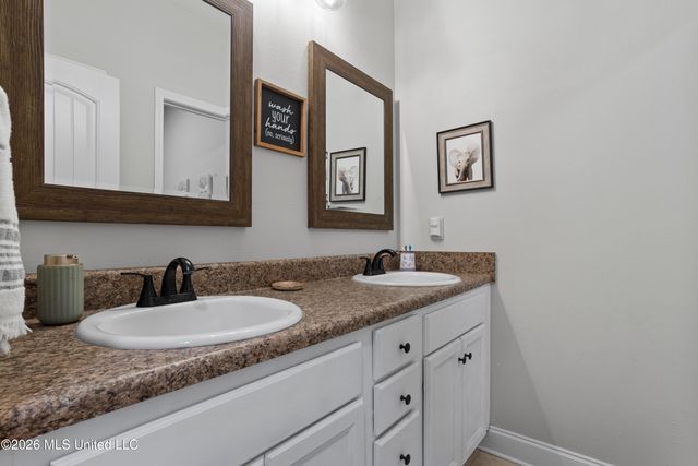 15846 Walker Farm Lane, Gulfport, MS 39503
