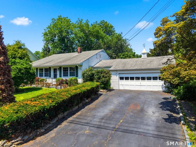 110 Ruby Lane, Stratford, CT 06614