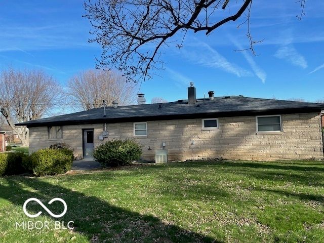 6837 Westlake Road, Indianapolis, IN 46214