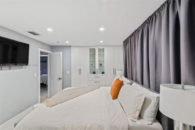 830 SW 93rd Ave 0, Miami, FL 33174