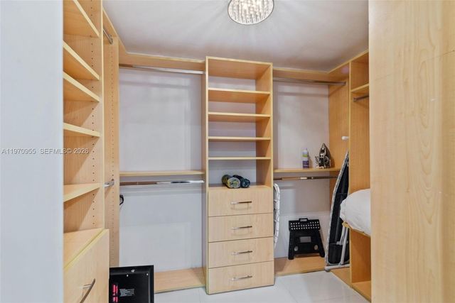 830 SW 93rd Ave 0, Miami, FL 33174