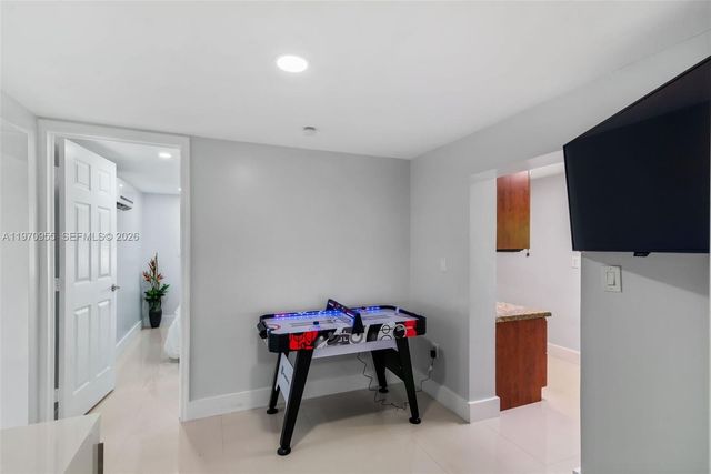 830 SW 93rd Ave 0, Miami, FL 33174