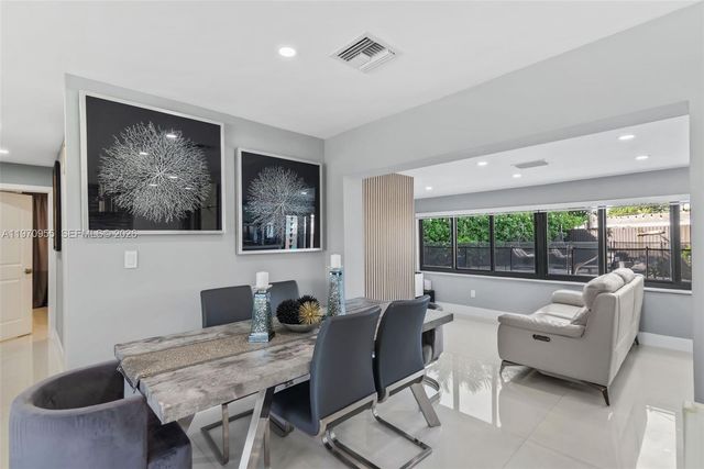 830 SW 93rd Ave 0, Miami, FL 33174