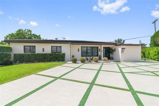 830 SW 93rd Ave 0, Miami, FL 33174