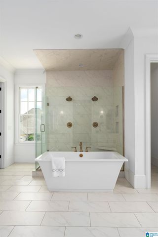 4391 VILLAGE GREEN CIRCLE, Hoover, AL 35226