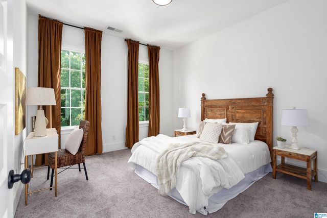 4391 VILLAGE GREEN CIRCLE, Hoover, AL 35226