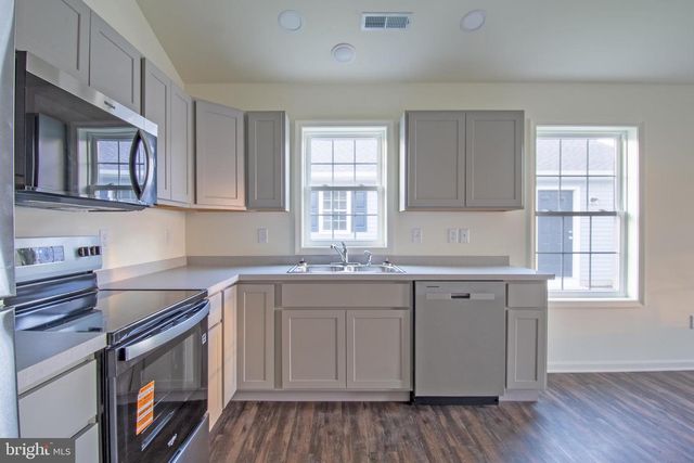 63 MEADOW WOOD LN, Harrington, DE 19952