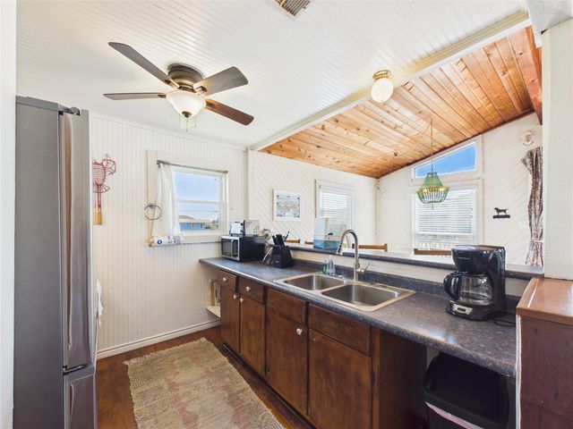 12878 Jean Lafitte Drive, Freeport, TX 77541