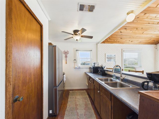 12878 Jean Lafitte Drive, Freeport, TX 77541