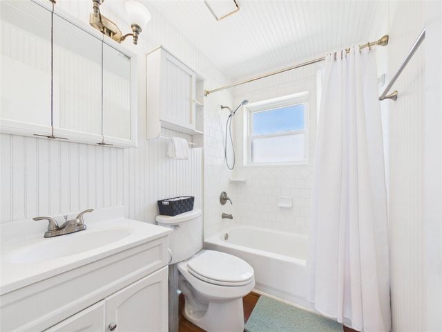 12878 Jean Lafitte Drive, Freeport, TX 77541