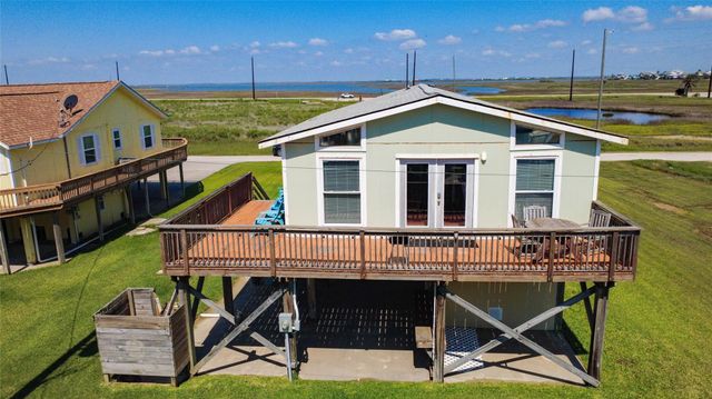 12878 Jean Lafitte Drive, Freeport, TX 77541