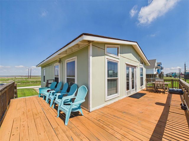 12878 Jean Lafitte Drive, Freeport, TX 77541