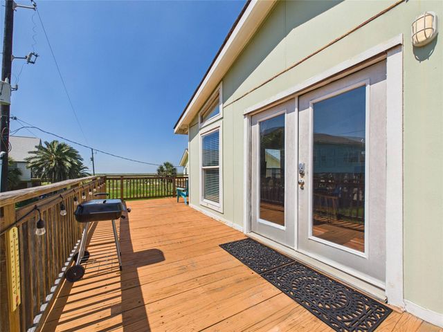12878 Jean Lafitte Drive, Freeport, TX 77541