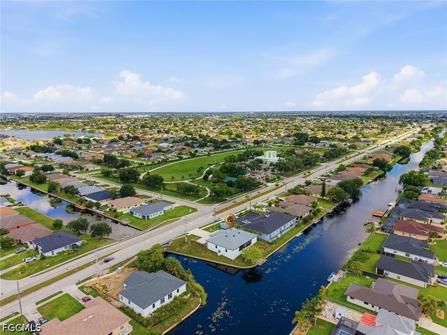619 Cultural Park BLVD S, Cape Coral, FL 33990