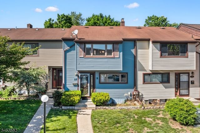 489 Brookside Ln, Hillsborough Twp., NJ 08844
