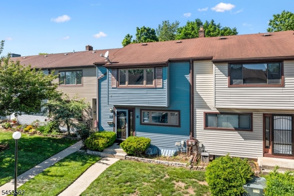 489 Brookside Ln, Hillsborough Twp., NJ 08844 — photo 3