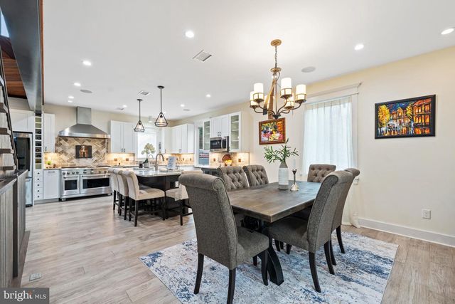 10 LAUREL AVE, Kingston, NJ 08528