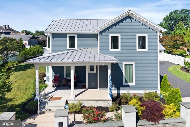 10 LAUREL AVE, Kingston, NJ 08528