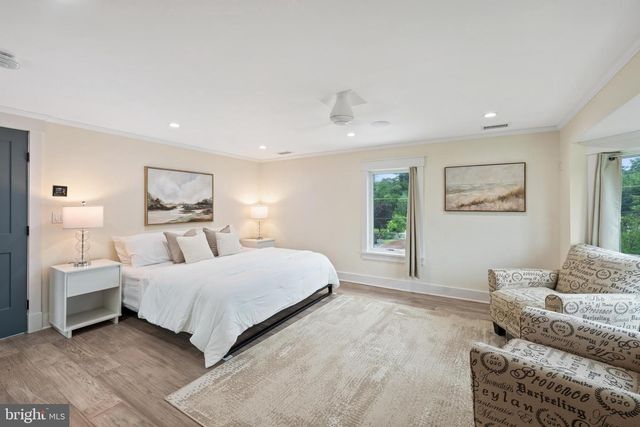 10 LAUREL AVE, Kingston, NJ 08528