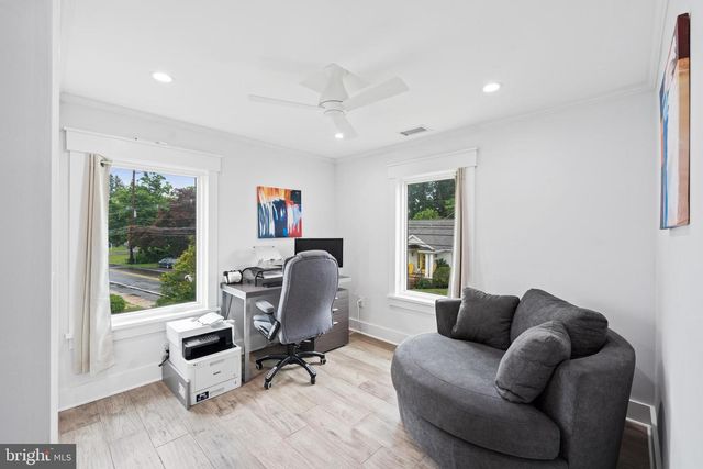 10 LAUREL AVE, Kingston, NJ 08528