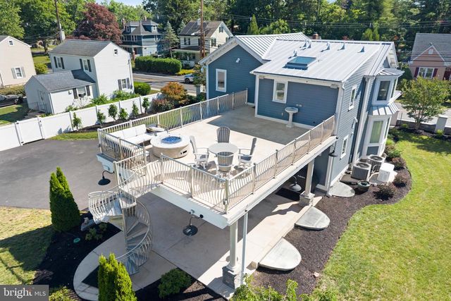 10 LAUREL AVE, Kingston, NJ 08528