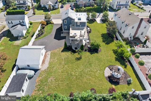 10 LAUREL AVE, Kingston, NJ 08528