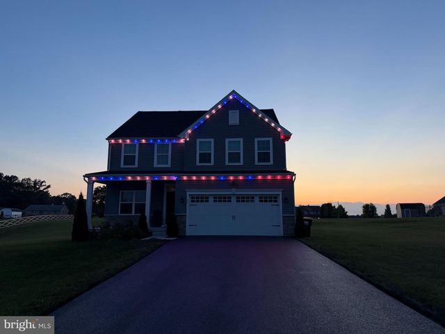 49 WINIFRED DR, Hanover, PA 17331